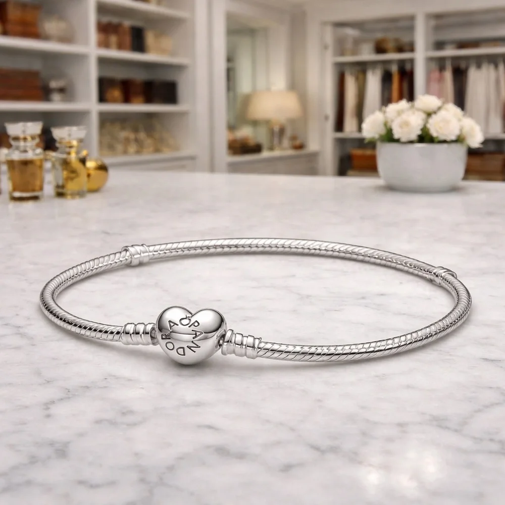 Pandora Moments Heart Clasp Snake Chain Bracelet Sterling Silver 7.1” 925 ALE